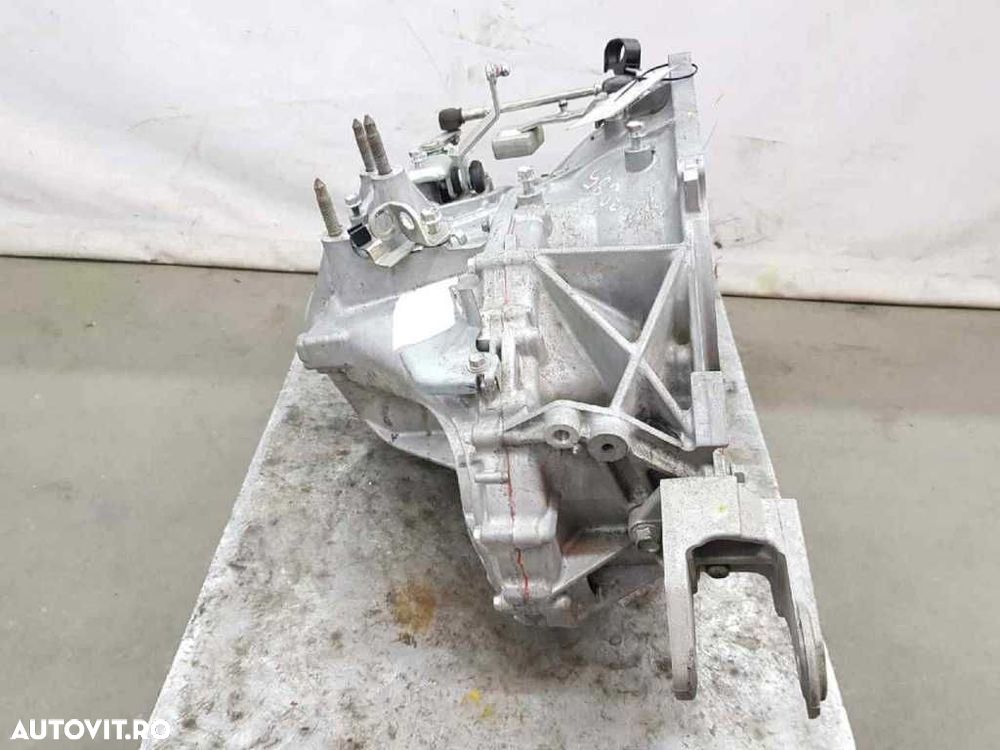 Cutie viteze Mitsubishi Outlander 2.0 CRD; 6 Trepte; 4x4; W6MBA-1-ACZ - 3