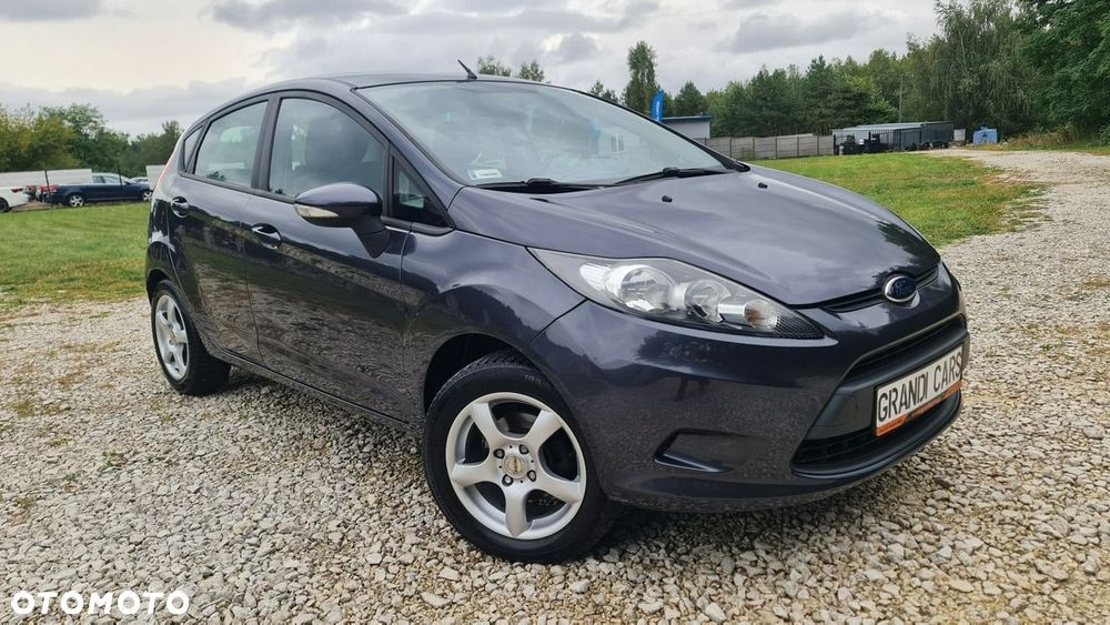 Ford Fiesta 2009 photo 3