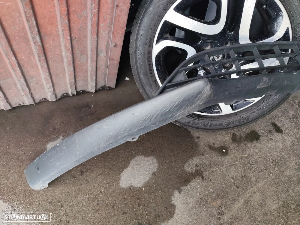 FORD FOCUS III SPOILER PARA CHOQUES FRENTE - DF026 - 2