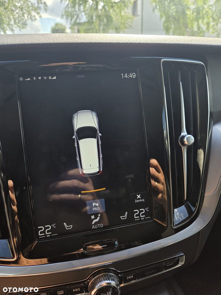Volvo V60 D4 Geartronic Momentum - 13