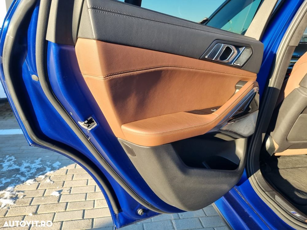 BMW X6 xDrive40i AT MHEV - 24