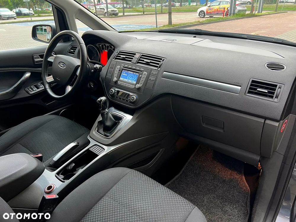 Ford C-MAX 1.8 Titanium - 9