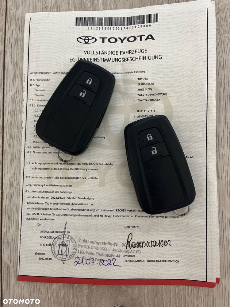 Toyota Corolla 1.8 Hybrid GPF Comfort - 16