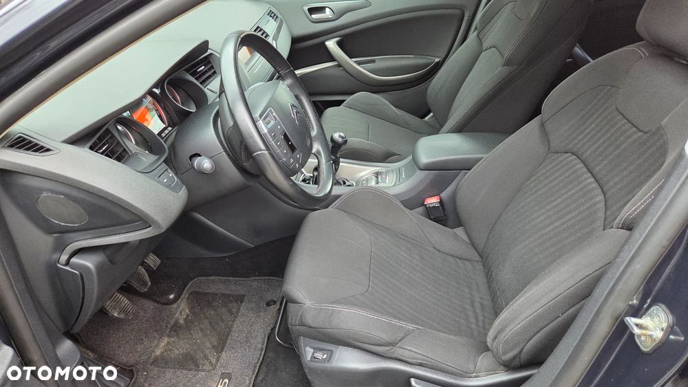 Citroën C5 2.0 16V Confort - 20