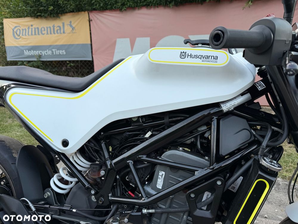 Husqvarna 401 - 4
