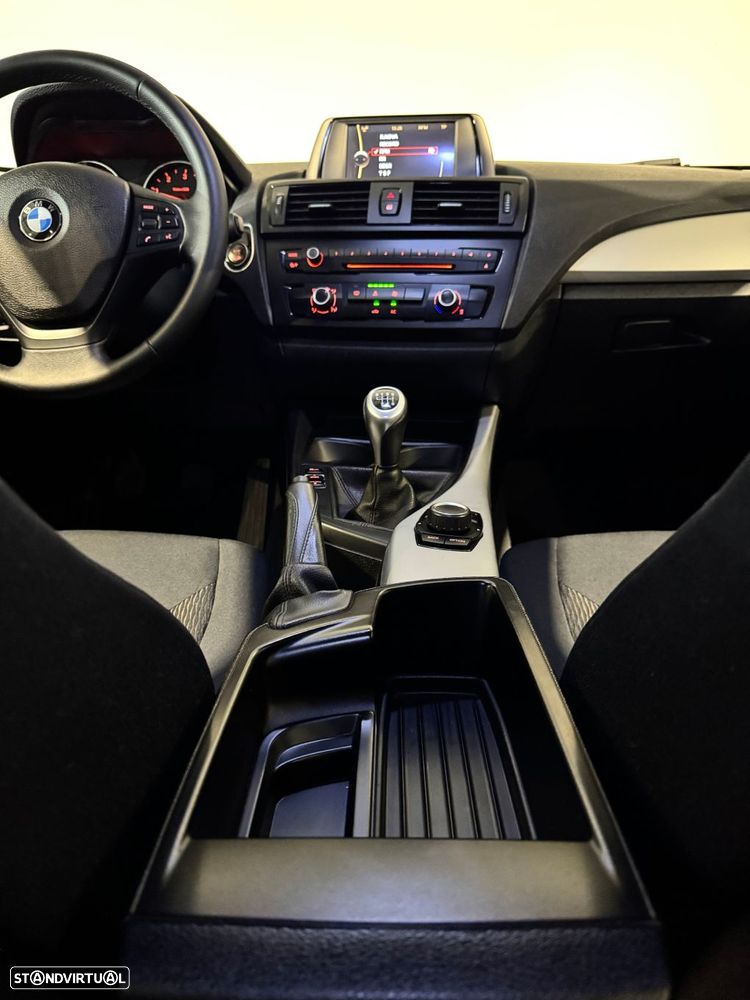 BMW 116 d EDynamics Line Sport - 21