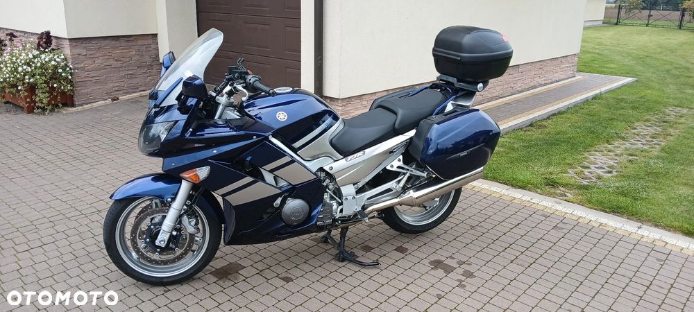 Yamaha FJR - 3