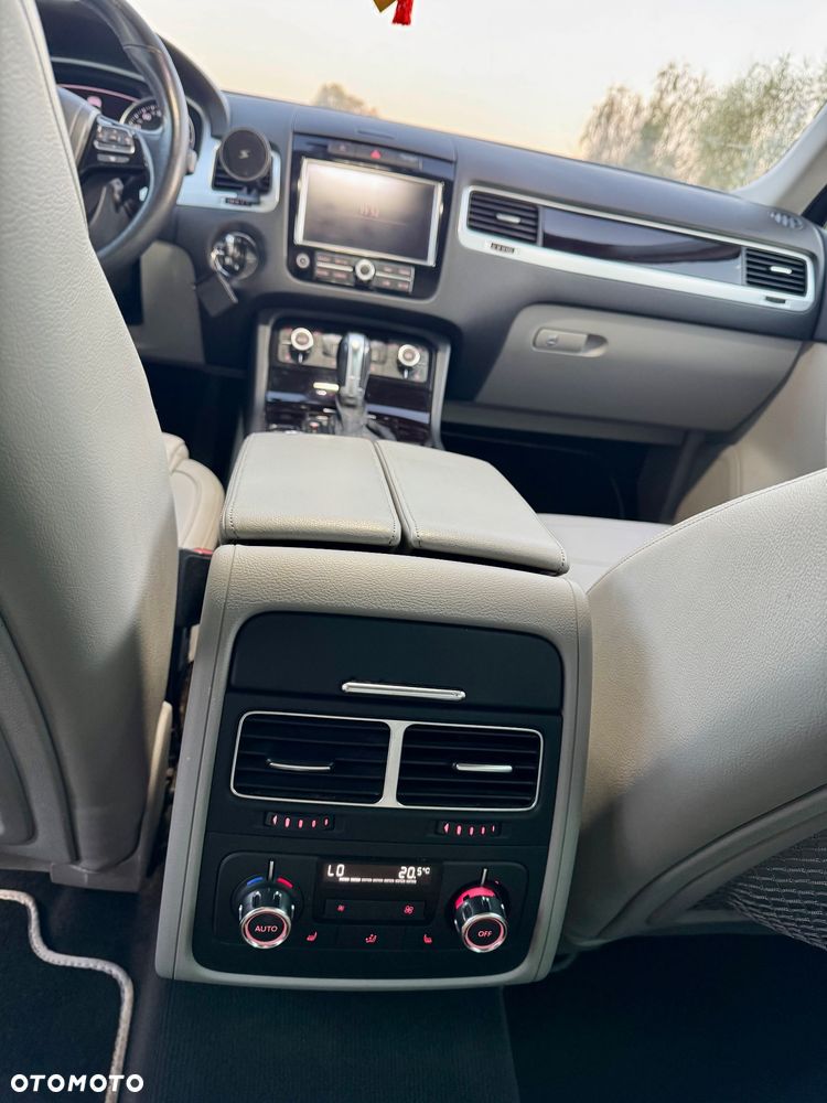 Volkswagen Touareg 3.0 V6 TDI DPF Tiptr - 15