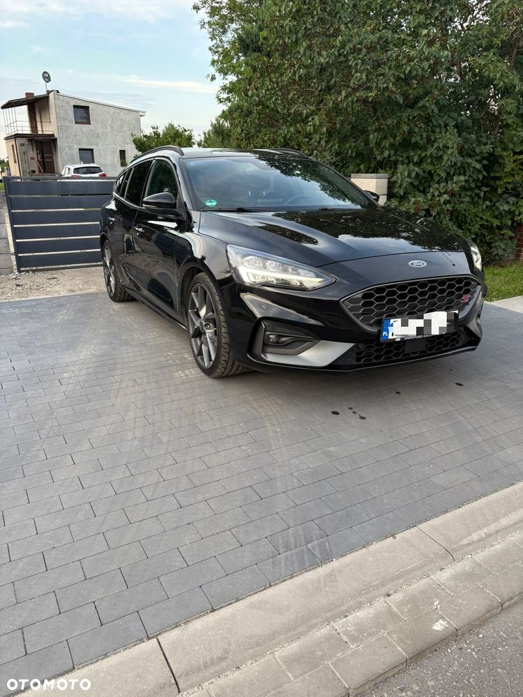 Ford Focus - 2