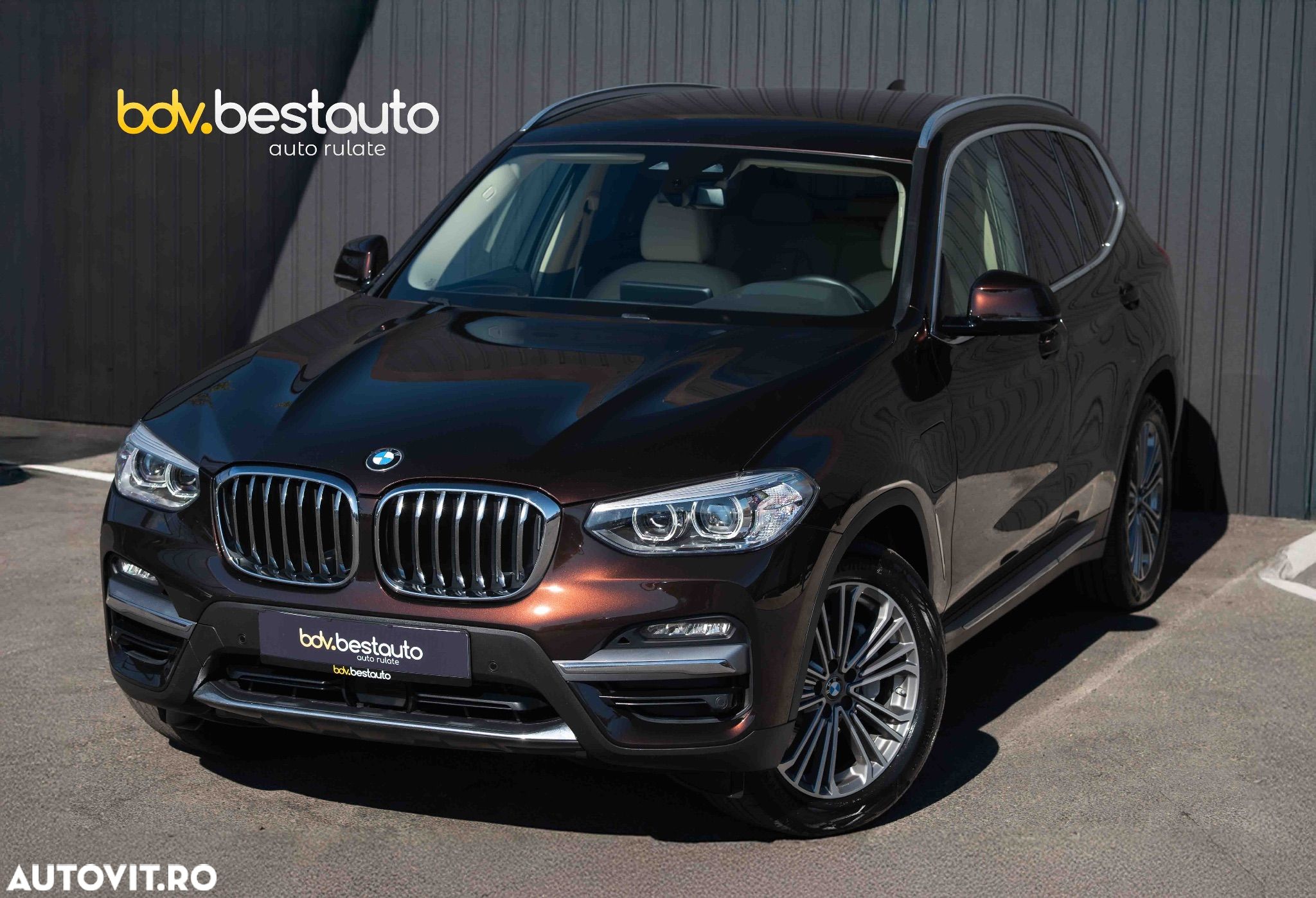 BMW X3 xDrive30e AT PHEV - 1