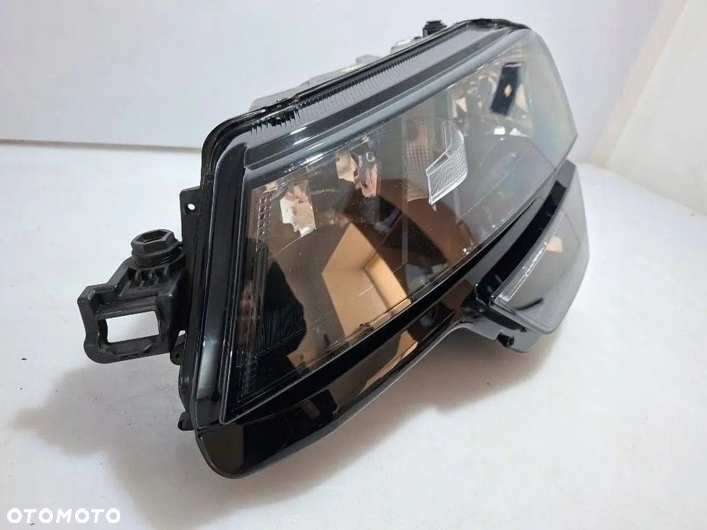 Skoda Karoq 2021 Lewa Lampa zwykła Reflektor 57B941015A EUROPA USZY CAŁE - 7