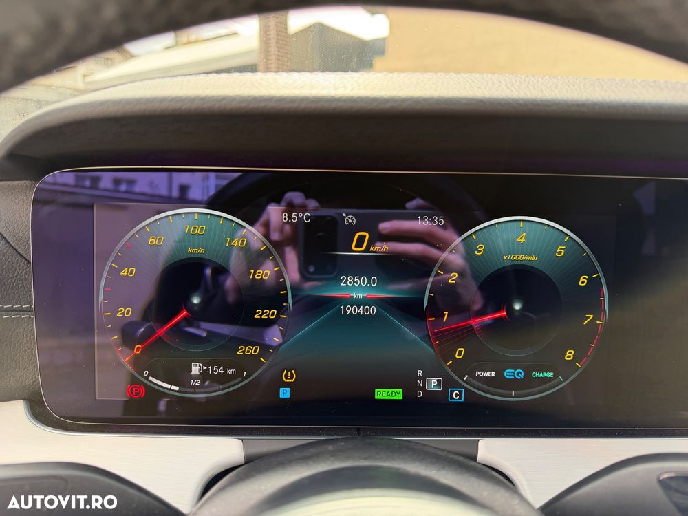 Mercedes-Benz E 200 9G-TRONIC AMG Line - 12