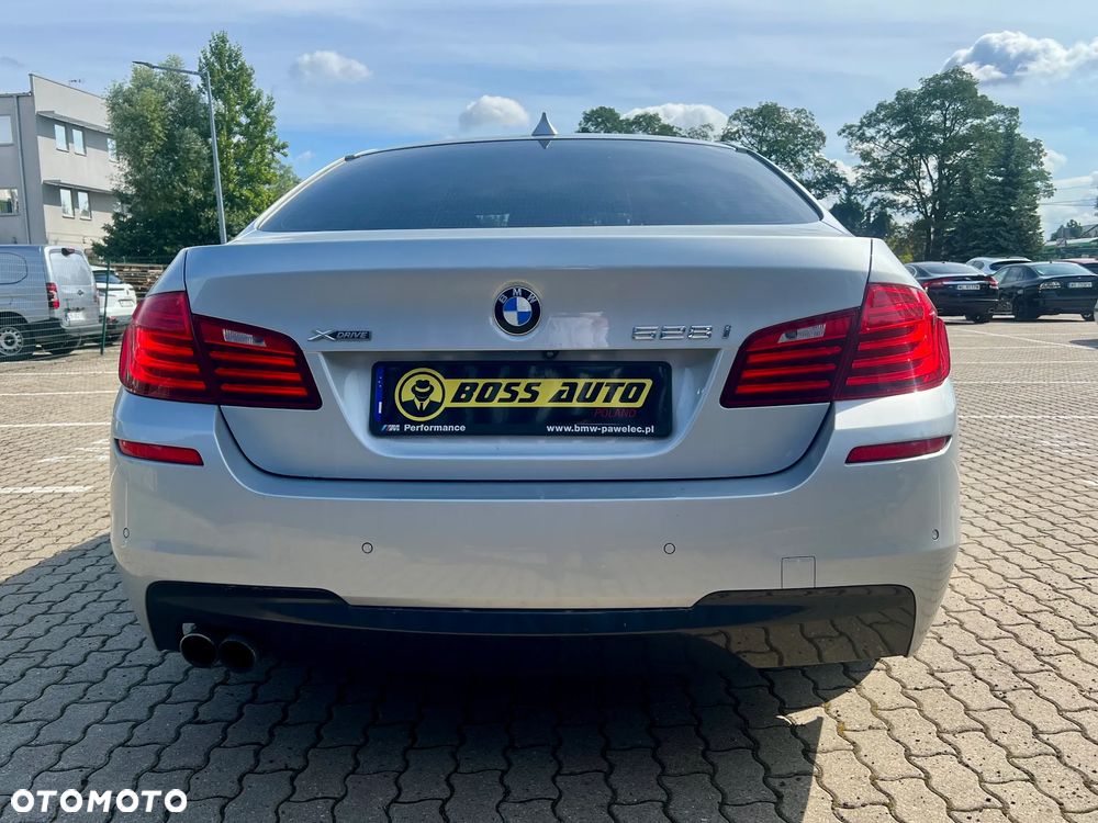 BMW Seria 5 528i xDrive - 6