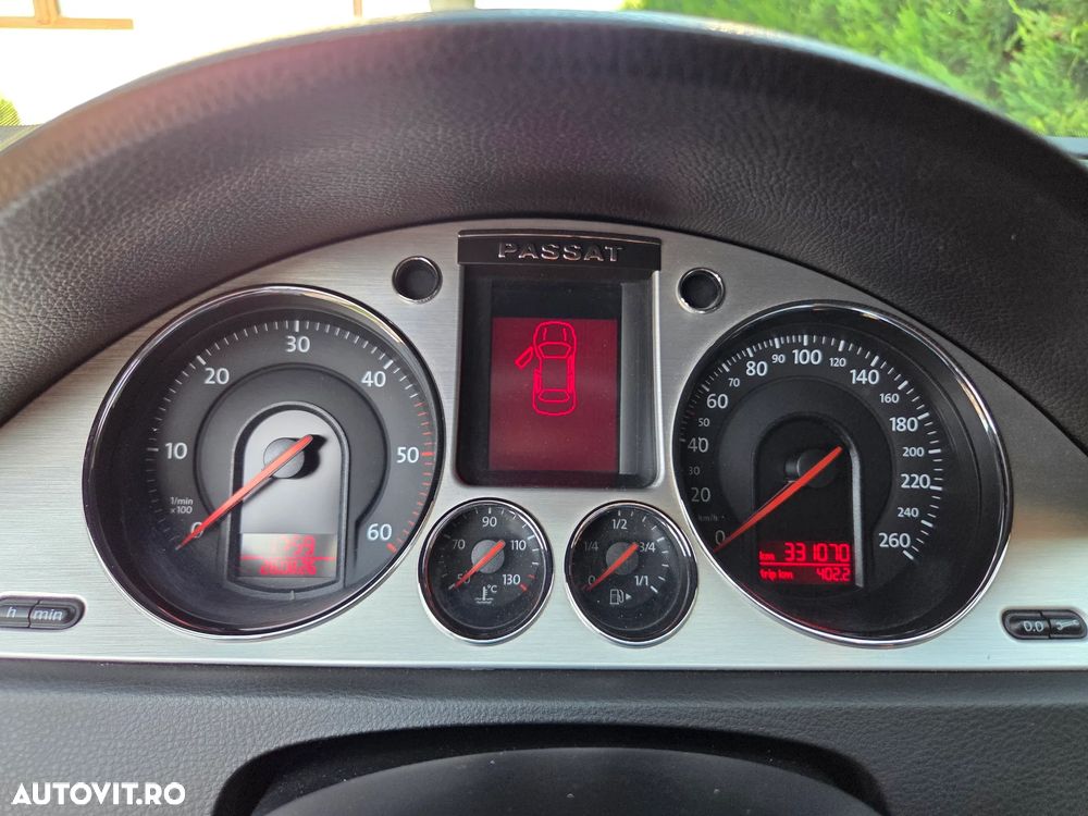 Volkswagen Passat 2.0 TDI Highline DPF - 13