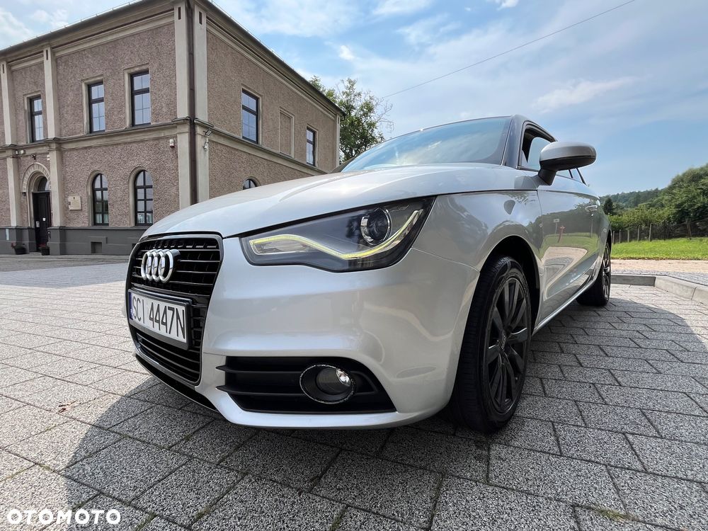 Audi A1 Sportback 1.6 TDI S line edition - 4
