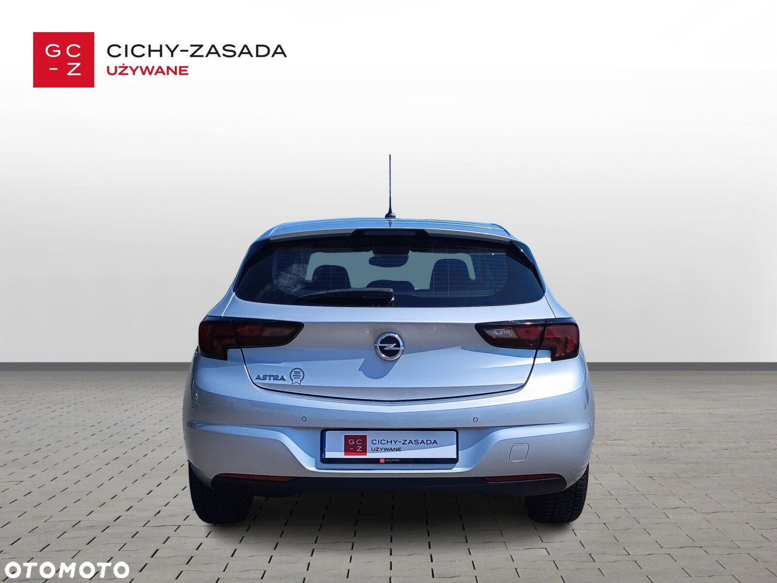 Opel Astra V 1.2 T Edition S&S - 4