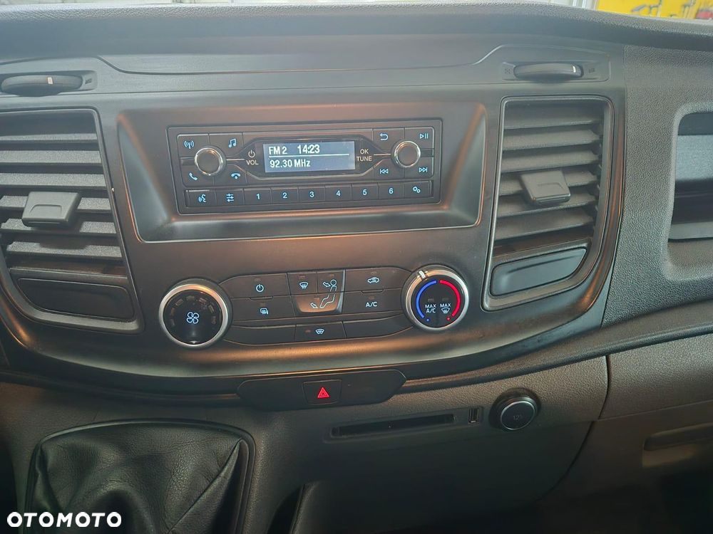 Ford Transit Custom - 12