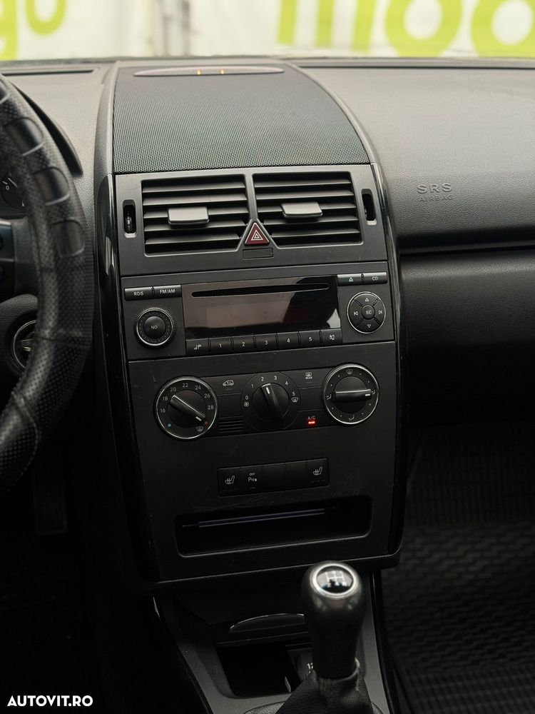 Mercedes-Benz A 170 - 40