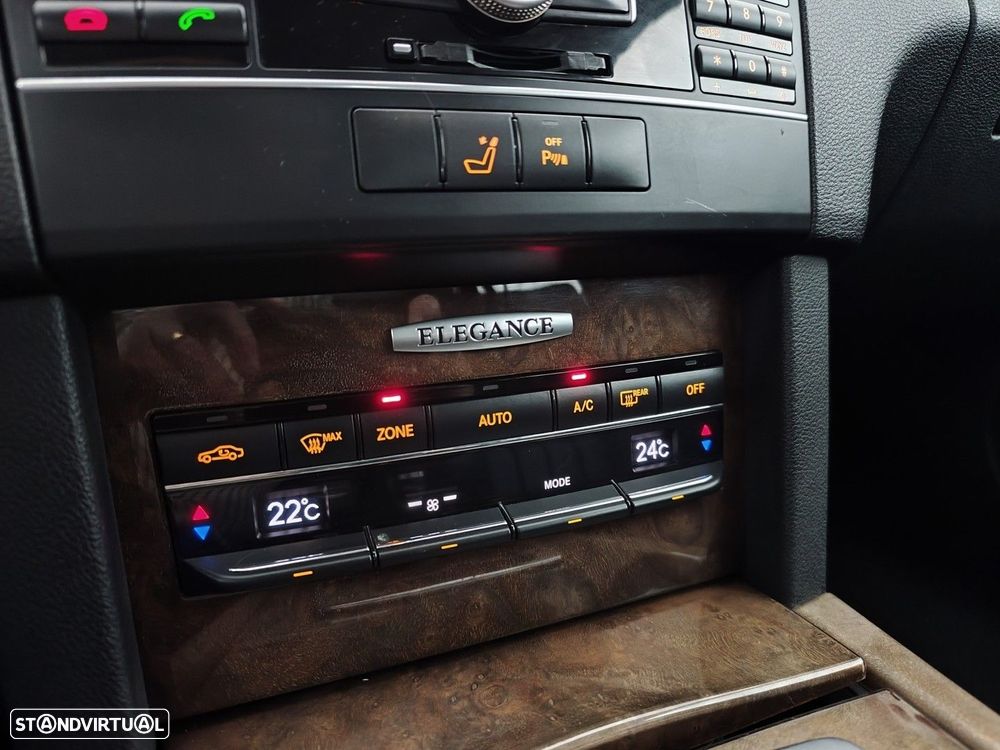 Mercedes-Benz E 250 BlueTEC Elegance Auto. - 25