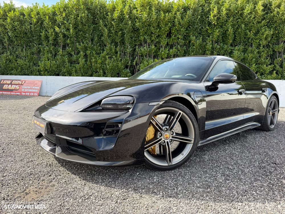 Porsche Taycan Turbo S - 25