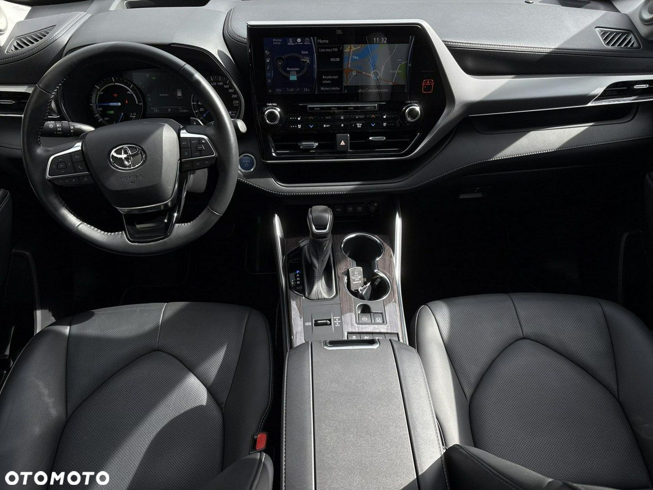 Toyota Highlander - 10