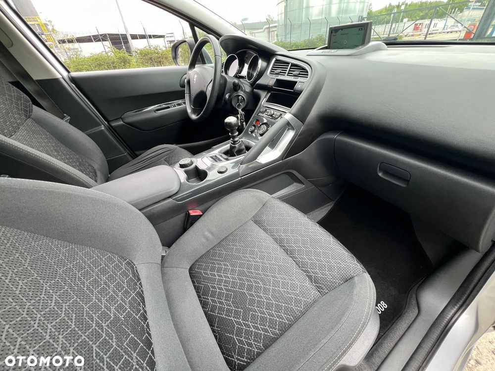 Peugeot 3008 1.6 HDi Access - 9