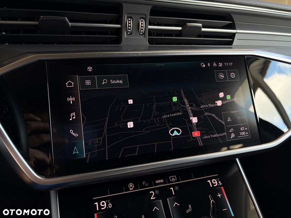 Audi A6 Avant - 29