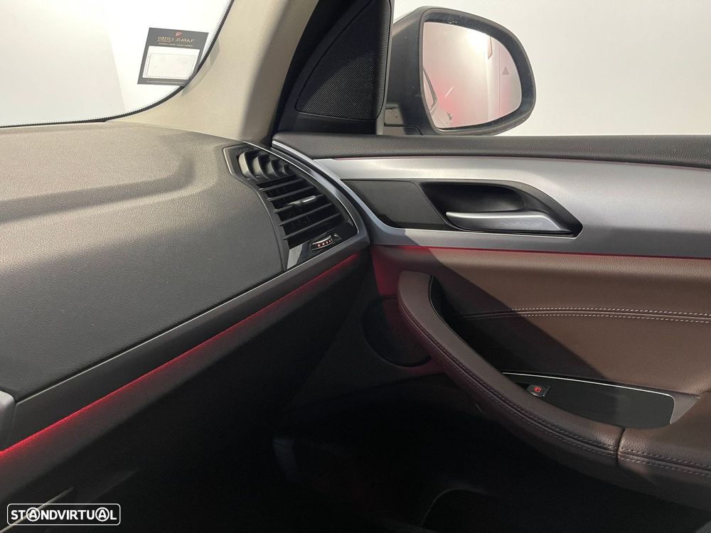 BMW X3 30 e xDrive - 31