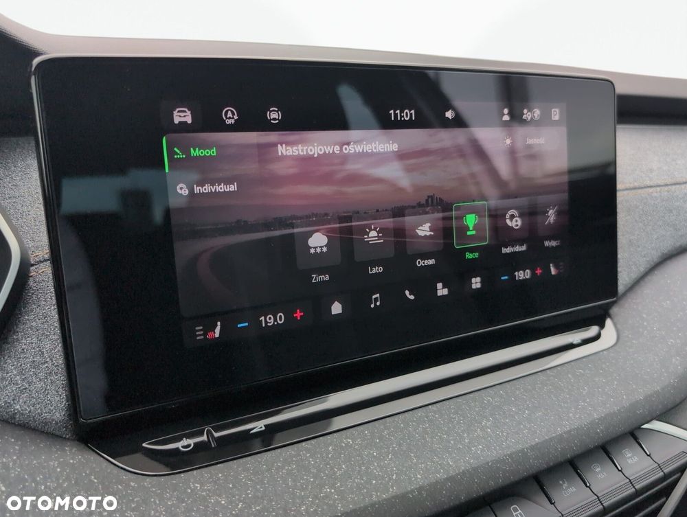 Skoda Octavia 2.0 TDI Edition 130 Selection DSG - 32