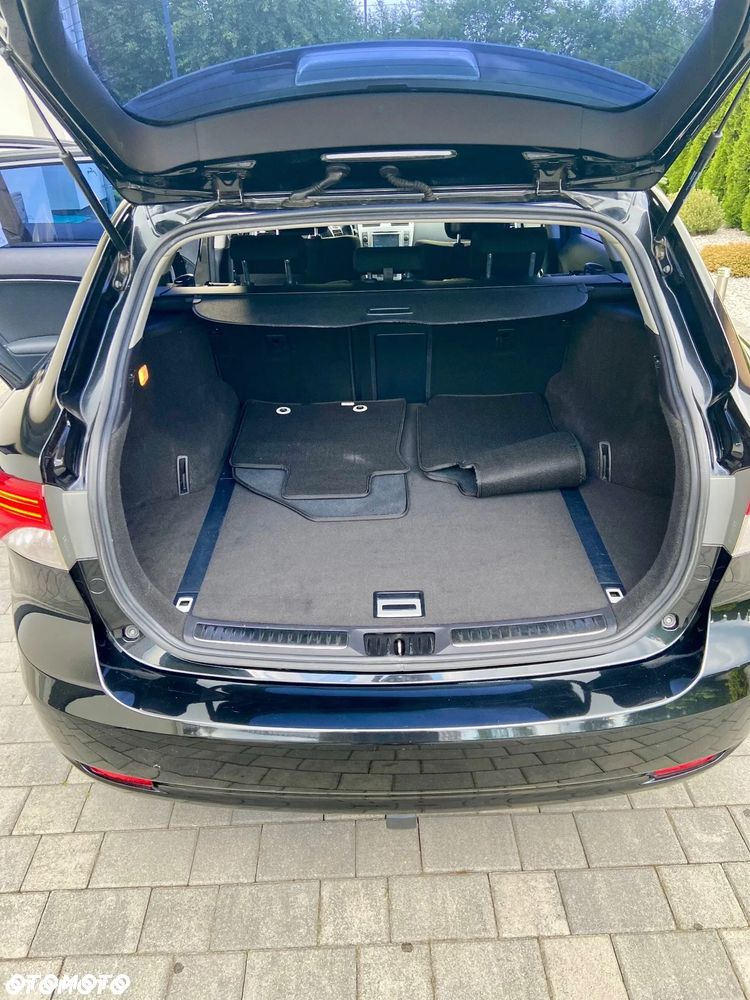 Toyota Avensis 1.8 Multidrive S Sol - 20