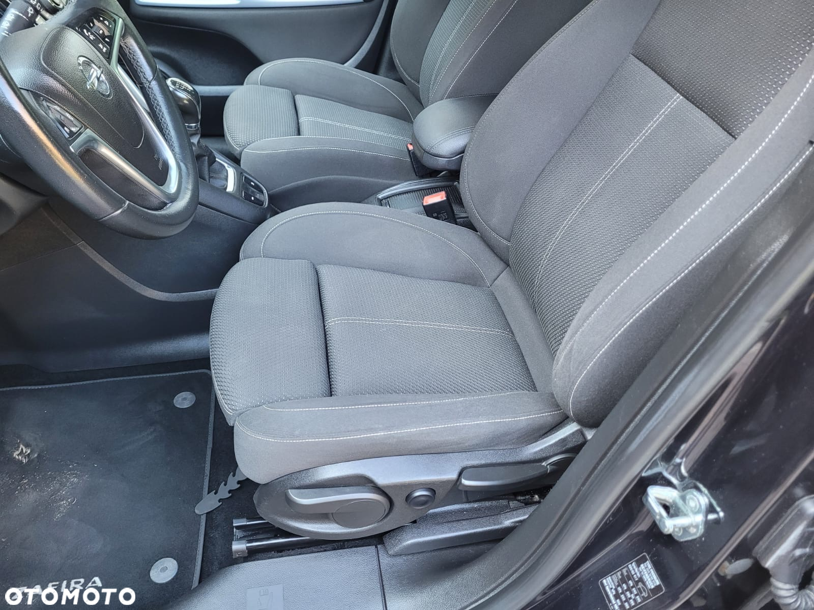 Opel Zafira 2.0 CDTI Enjoy EcoFLEX S&S - 37