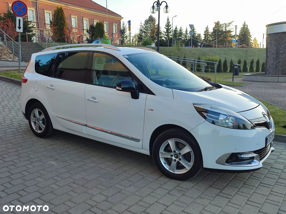 Renault Grand Scenic ENERGY TCe 130 BOSE EDITION - 21