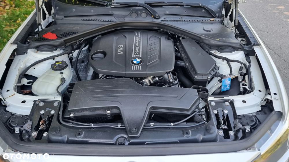 BMW Seria 1 116d - 12