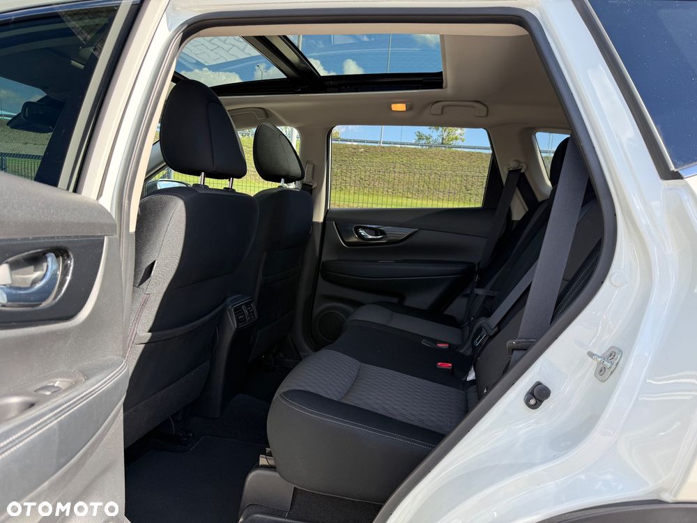 Nissan X-Trail 1.3 DIG-T N-Connecta 2WD DCT - 26