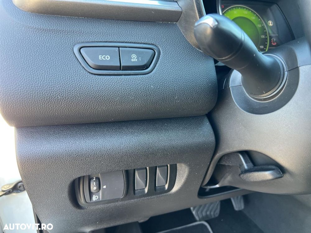 Renault Kadjar 1.5 DCI EDC Zen - 26