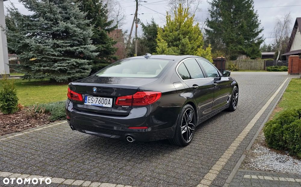 BMW Seria 5 520d Efficient Dynamics Edition - 2