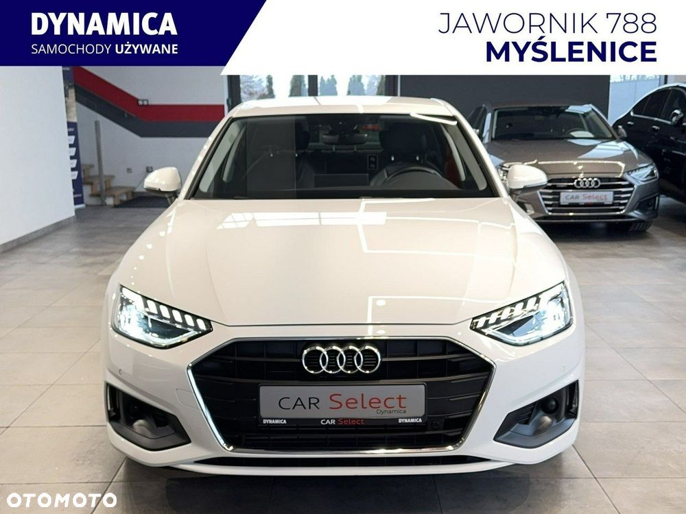 Audi A4 Limousine - 4