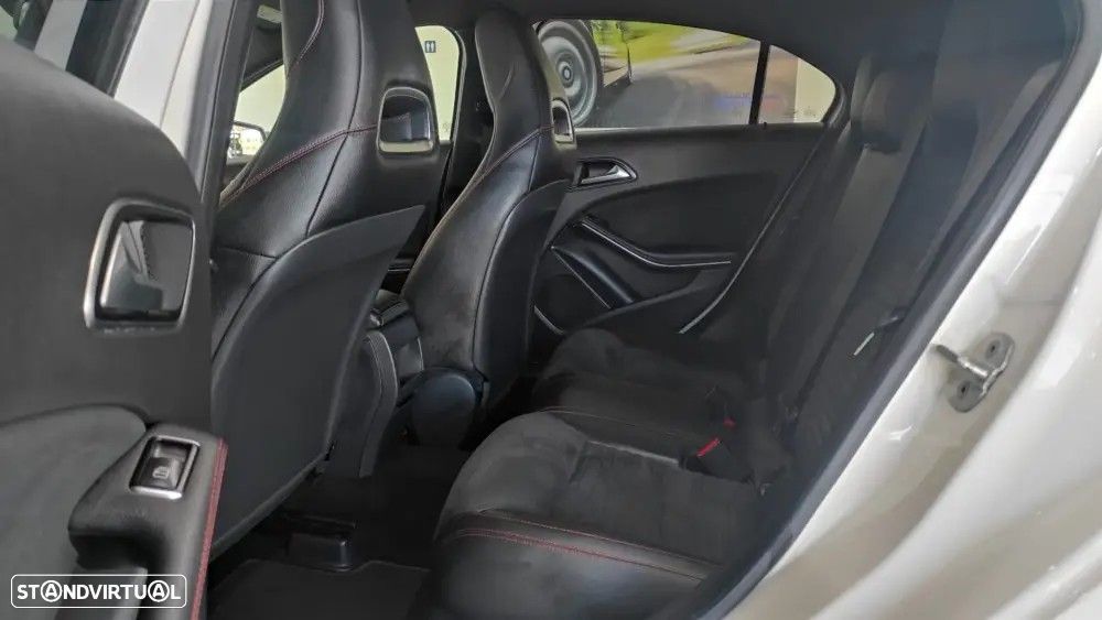 Mercedes-Benz A 200 CDI BE AMG Sport - 7