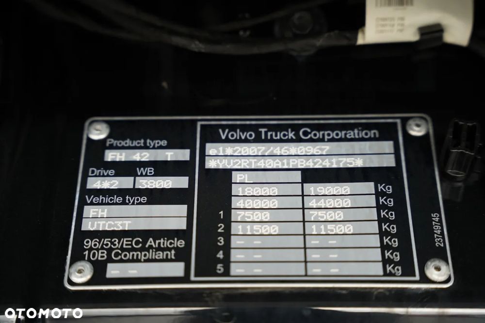 Volvo FH 500 / XXL / + KRONE FIRANKA / ZESTAW MEGA / LOWDECK / PO ZŁOTYM KONTRAKCIE SERWISOWYM / Z NIEMIEC / - 39