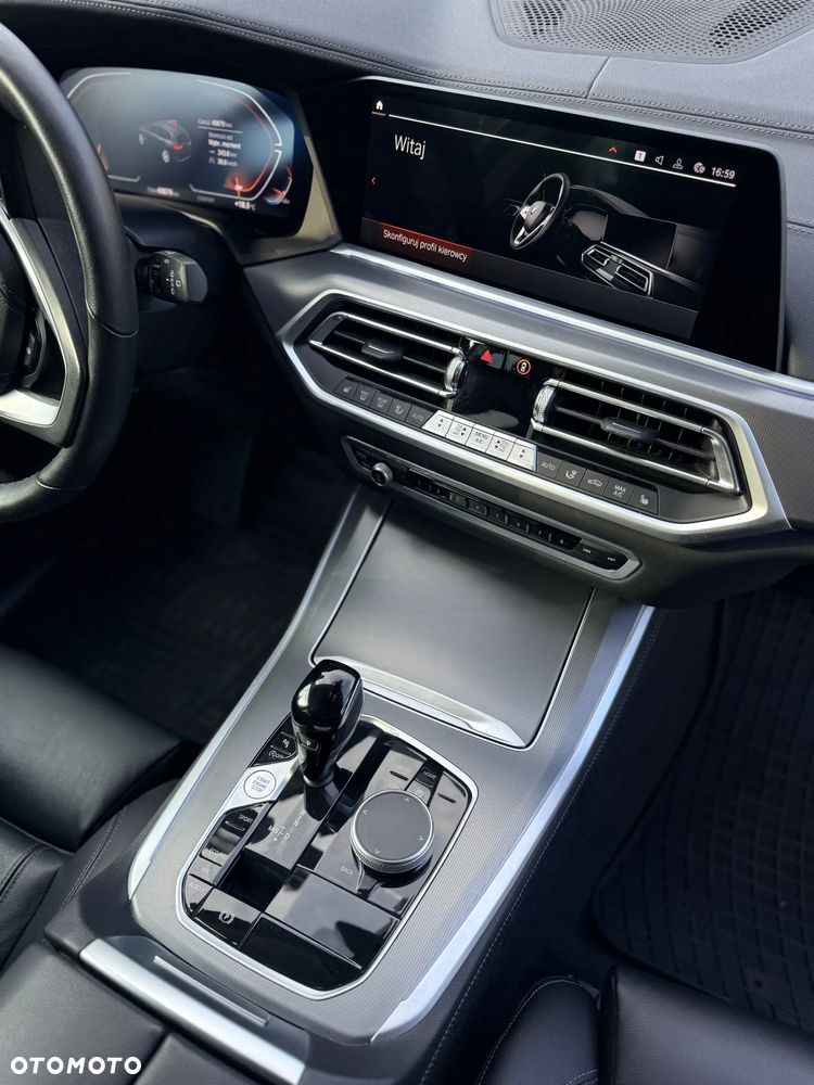 BMW X5 xDrive25d - 17