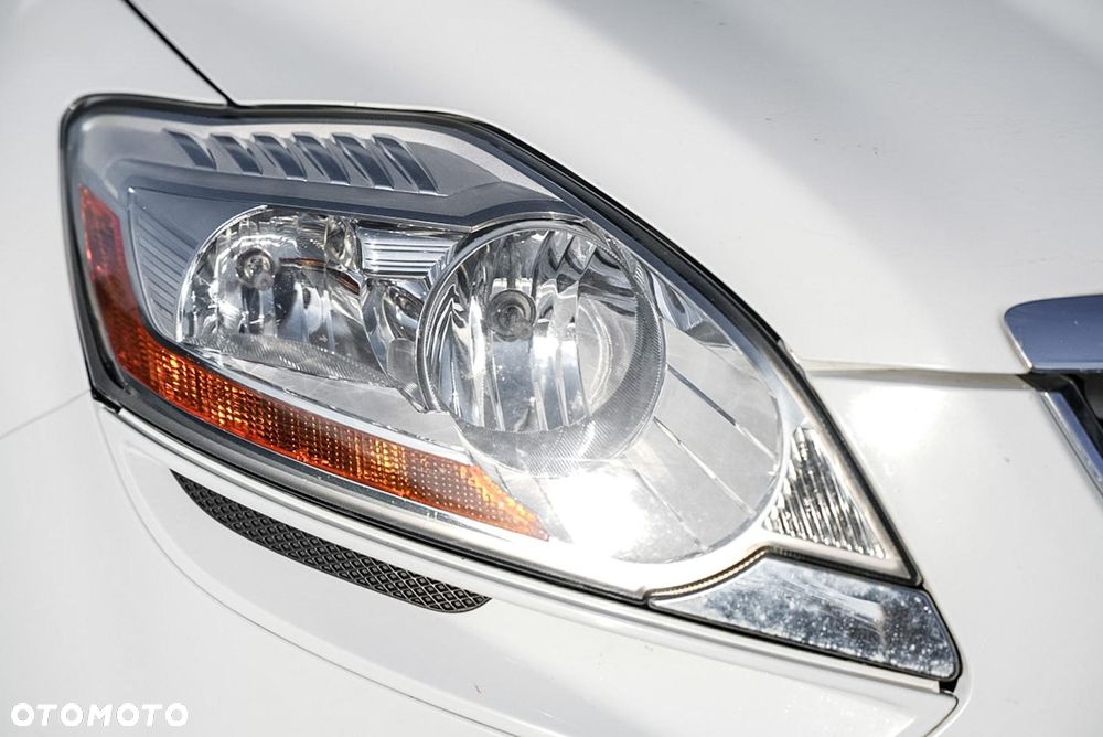 Ford Kuga 2.0 TDCi Titanium - 5