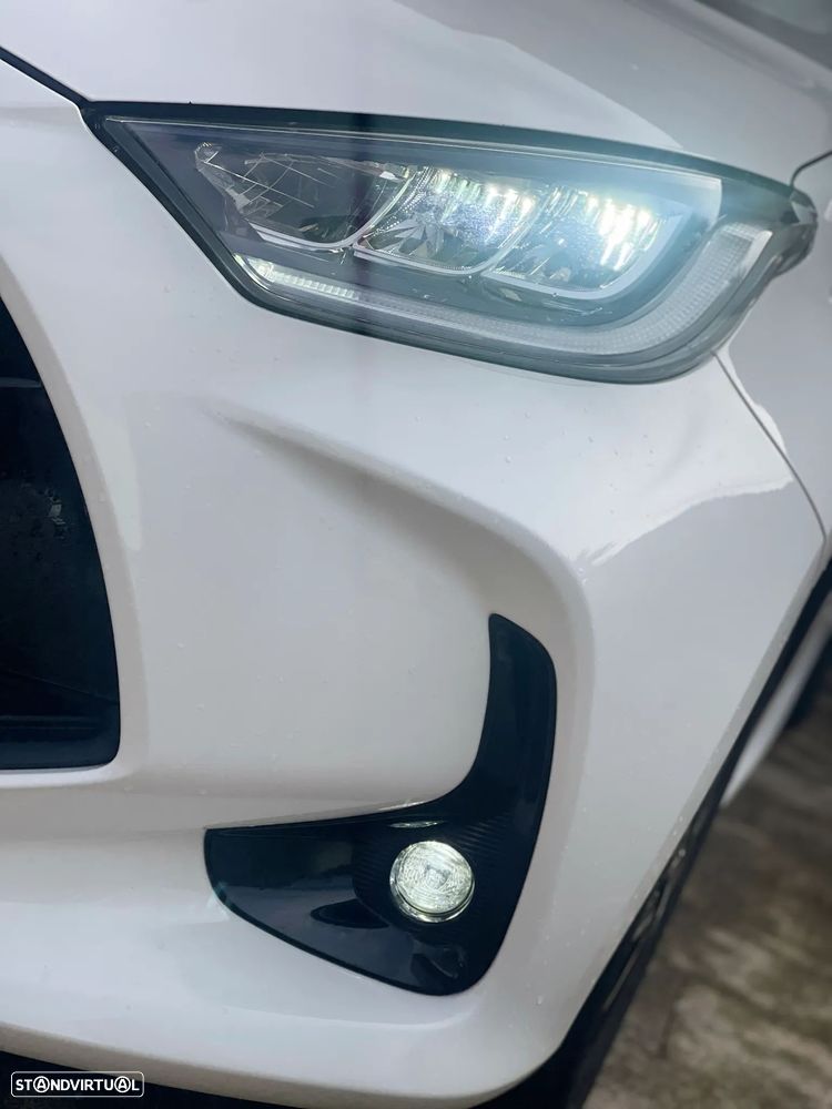 Toyota Yaris 1.0 VVT-i Exclusive - 3