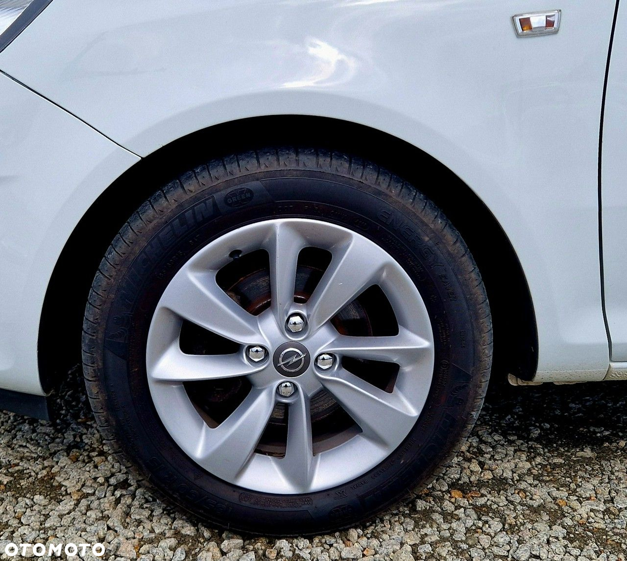 Opel Corsa - 22
