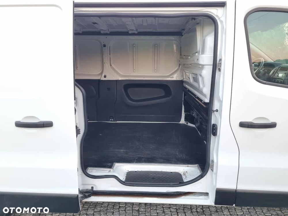 Opel VIVARO L2H1 - 24