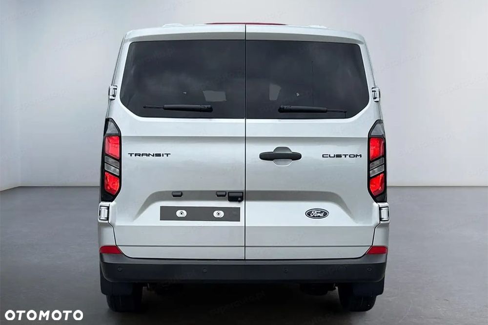 Ford Transit Custom - 5