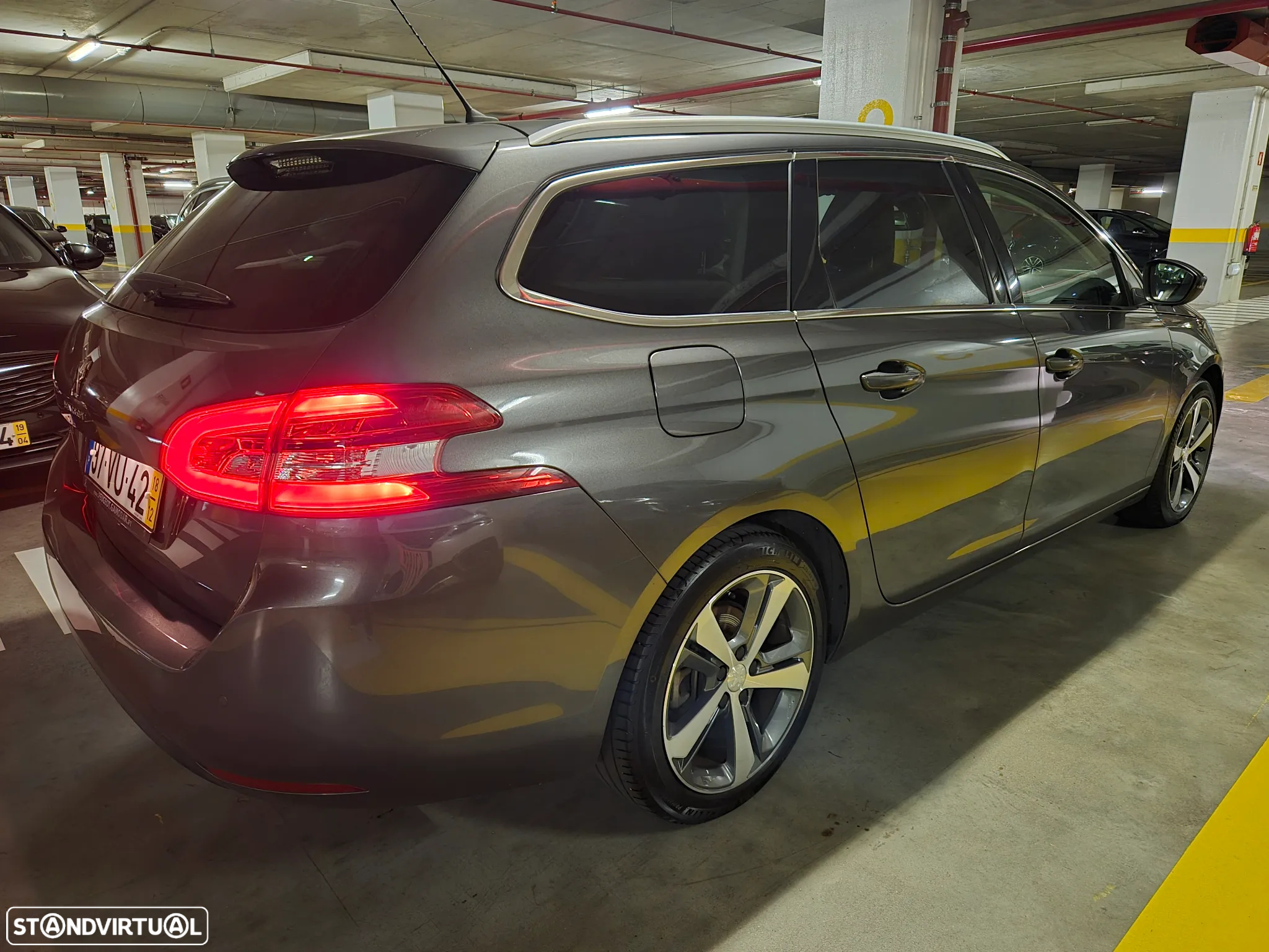 Peugeot 308 SW 1.5 BlueHDi Allure - 4