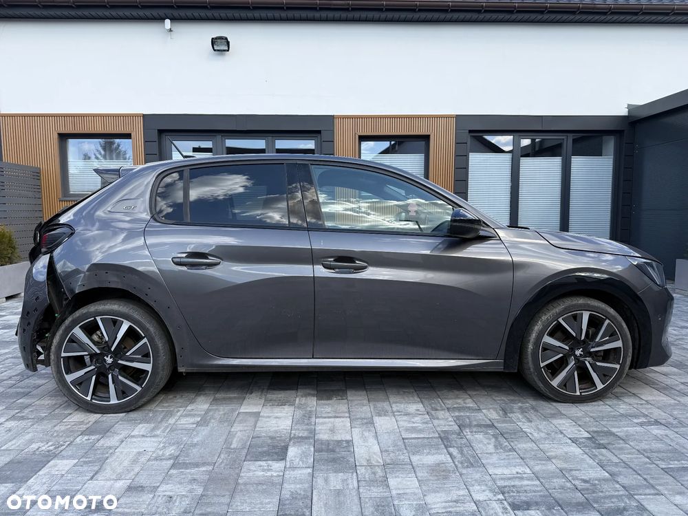 Peugeot 208 PureTech 100 EAT8 GT Pack - 4