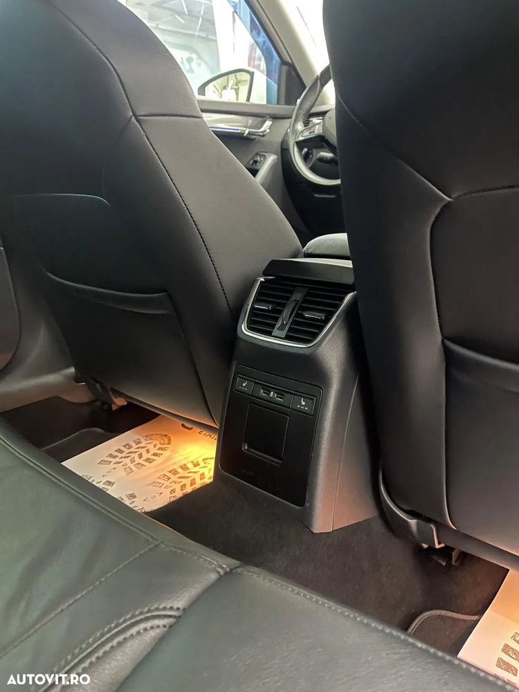 Skoda Octavia Combi Diesel 1.6 TDI DSG Style - 30