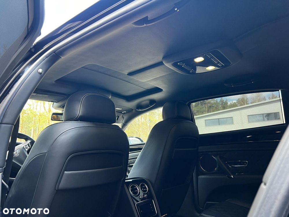 Bentley Flying Spur V8 S - 14