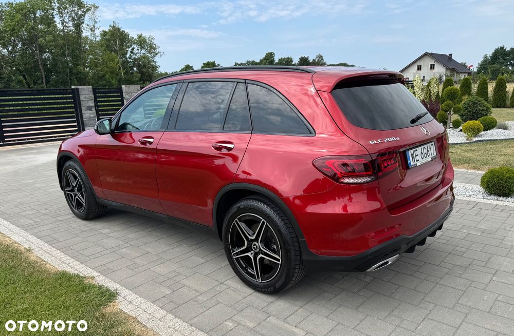 Mercedes-Benz GLC 200 d 4Matic 9G-TRONIC AMG Line - 7